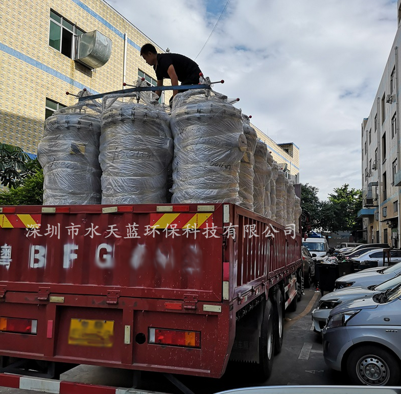 过滤器发货现场